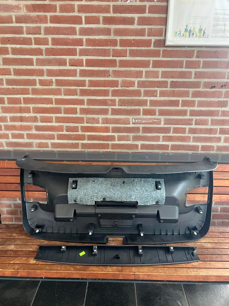 VW Golf 7 Kofferklep Bekleding - Origineel Onderdeel, Auto-onderdelen, Carrosserie en Plaatwerk, Ophalen, Gebruikt, Achterklep