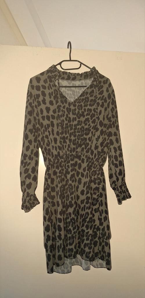 Groen jurkje lange mouw maat S, Kleding | Dames, Jurken, Zo goed als nieuw, Maat 36 (S), Groen, Boven de knie, Ophalen of Verzenden