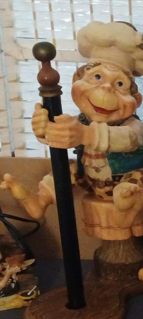 Laaf keukenrol houder, Ophalen of Verzenden, Zo goed als nieuw, Beeldje of Poppetje
