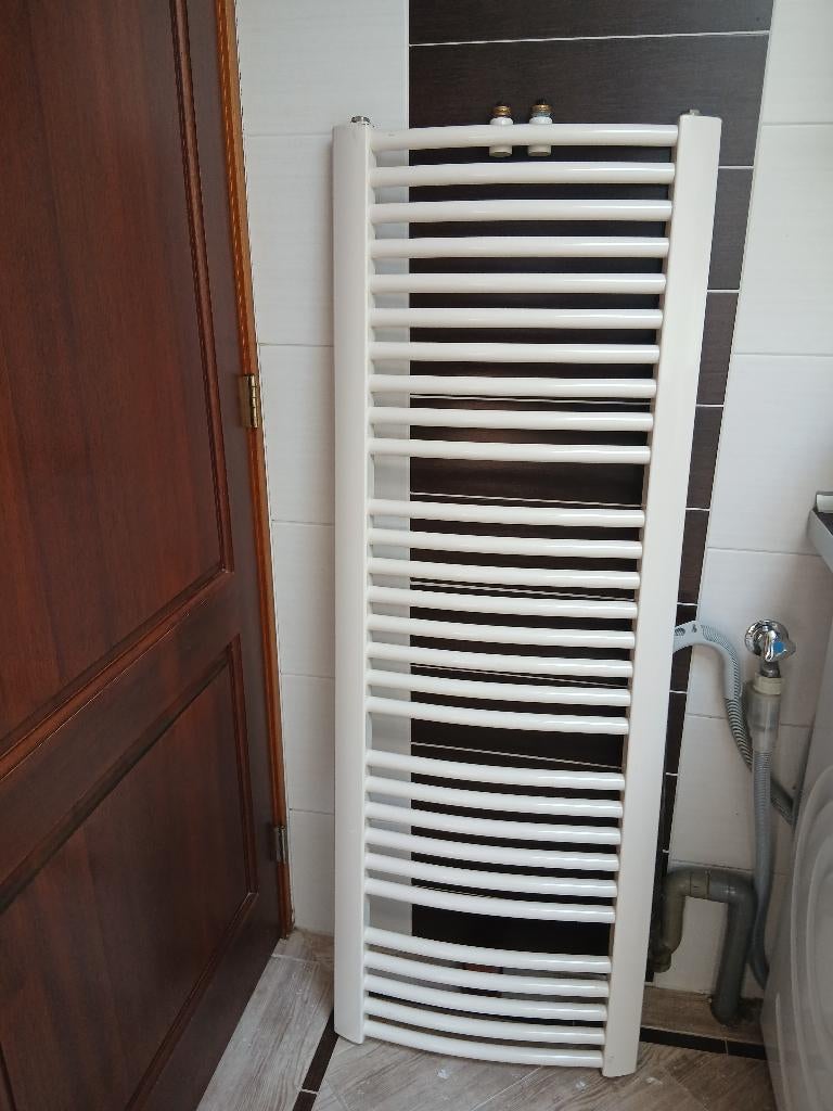 Designradiator, Ophalen, Gebruikt, Beige