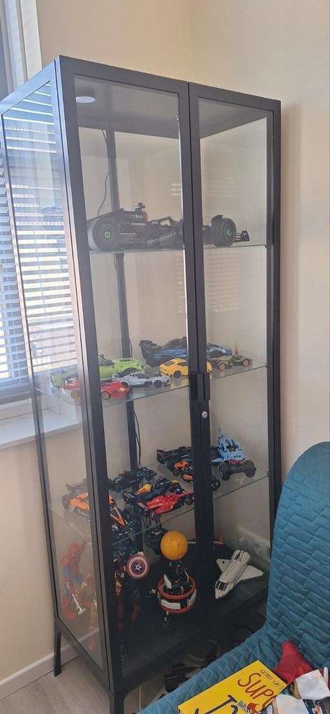 Ikea Milsbo vitrinekast, Huis en Inrichting, Kasten | Vitrinekasten, Ophalen, Zo goed als nieuw, 25 tot 50 cm, 50 tot 100 cm