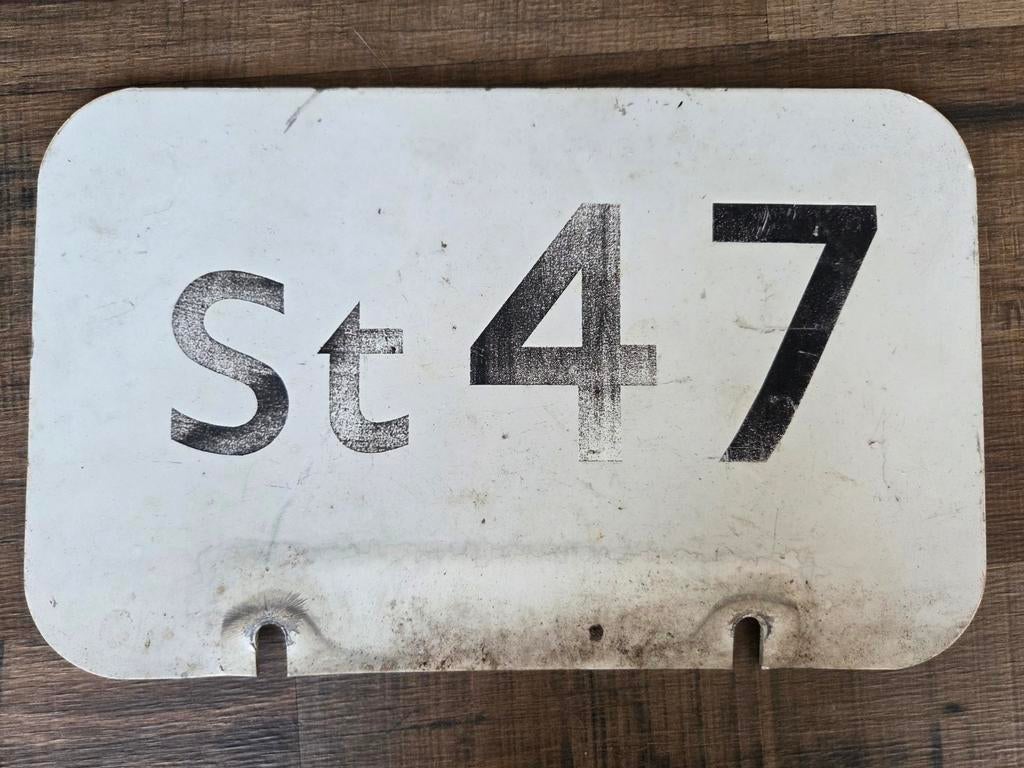 Metalen bord Duitse spoorwegen ST 47, Verzamelen, Spoorwegen en Tramwegen, Ophalen of Verzenden, Gebruikt, Trein, Overige typen