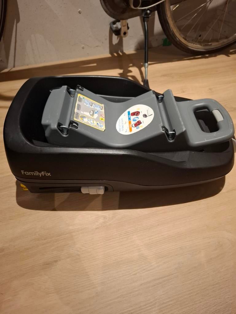 Maxi-Cosi FamilyFix Isofix base, Kinderen en Baby's, Autostoeltjes, Ophalen