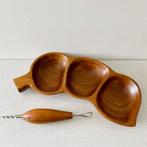 vintage teak SNACKSCHAAL schaal teakhout Mid Century Japandi, Gebruikt, Schaal, Ophalen of Verzenden, Overige vormen