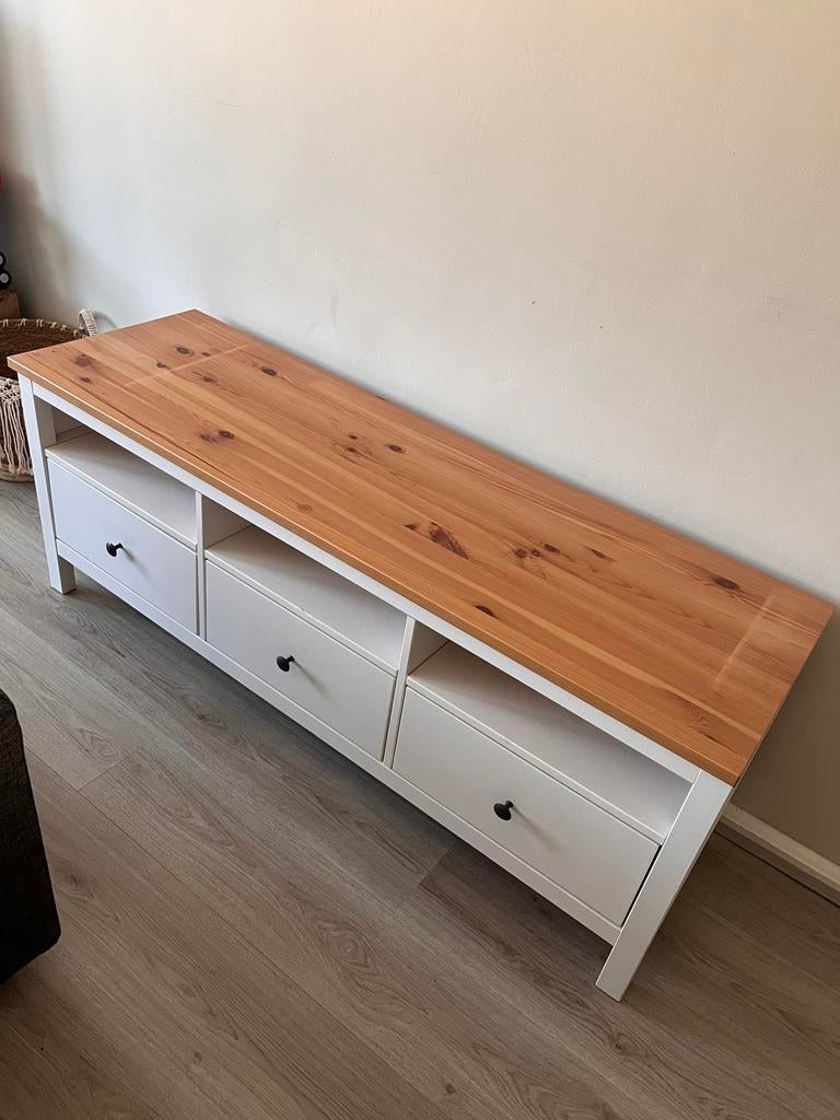Ikea tv meubel, Huis en Inrichting, Kasten | Televisiemeubels, Ophalen, Minder dan 50 cm, 100 tot 150 cm, 25 tot 50 cm