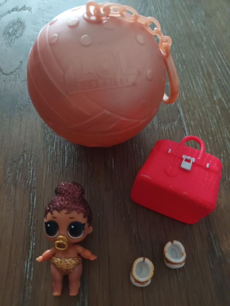 LOL Surprise lil sister, Lil Boss Queen, The Glitteratie, Ophalen, Gebruikt