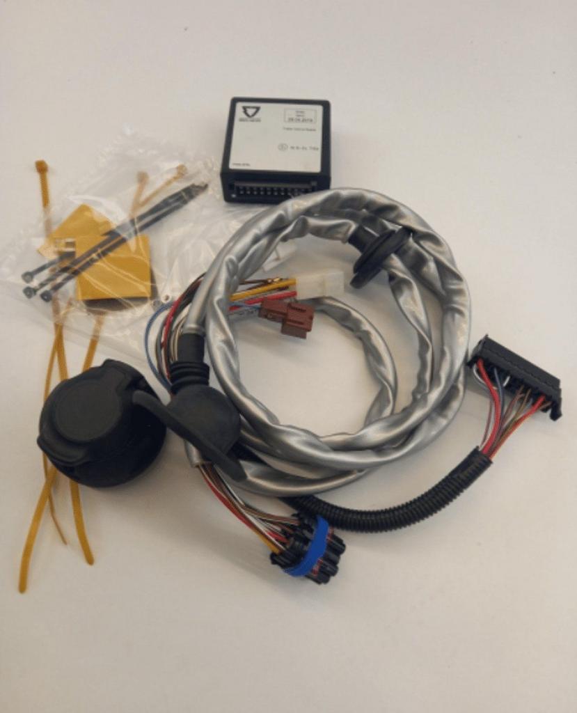 Trekhaak kabelset 13 polig KE505HV510 nieuw Nissan Qashqai J, -, -, Nieuw, Ophalen of Verzenden