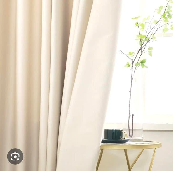 Offwhite gordijnen nieuw 4.40 breed, Huis en Inrichting, Stoffering | Gordijnen en Lamellen, Ophalen, Nieuw, 200 cm of meer, 200 cm of meer
