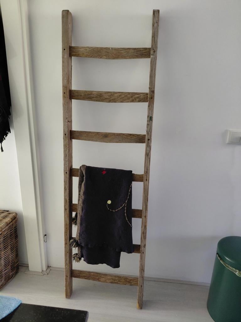 BIEDEN, Antiek en Kunst, Ophalen