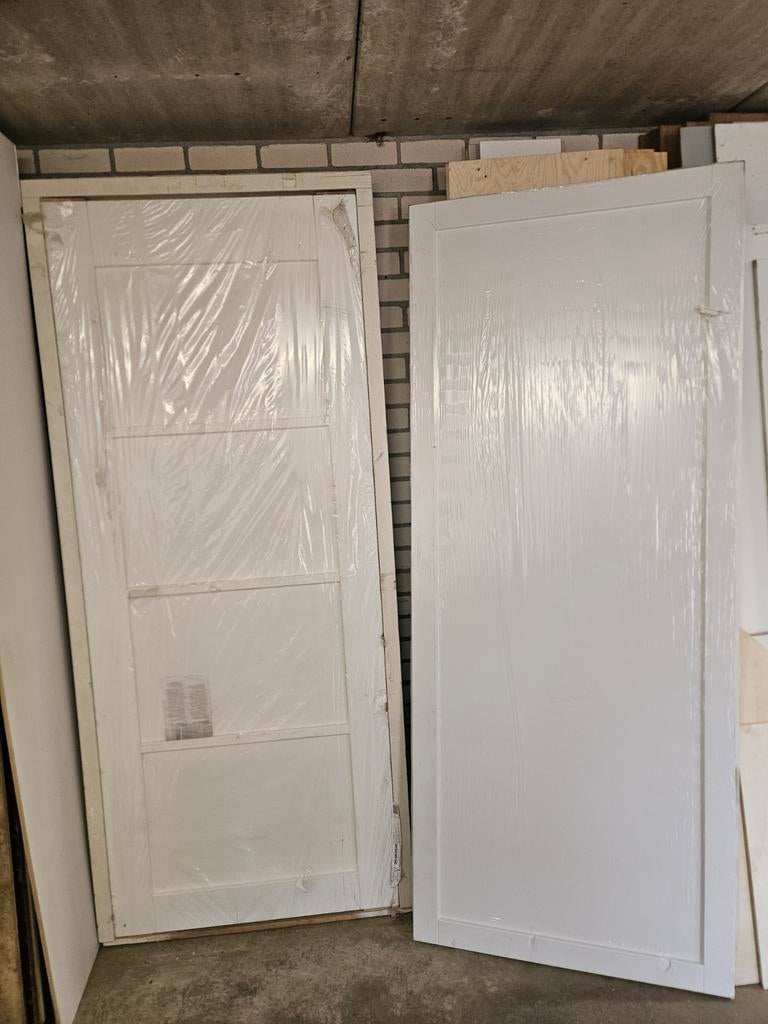 2 nieuwe stompe deuren met 1 kozijn, Doe-het-zelf en Verbouw, Deuren en Horren, Ophalen, 80 tot 100 cm, 215 cm of meer, Binnendeur