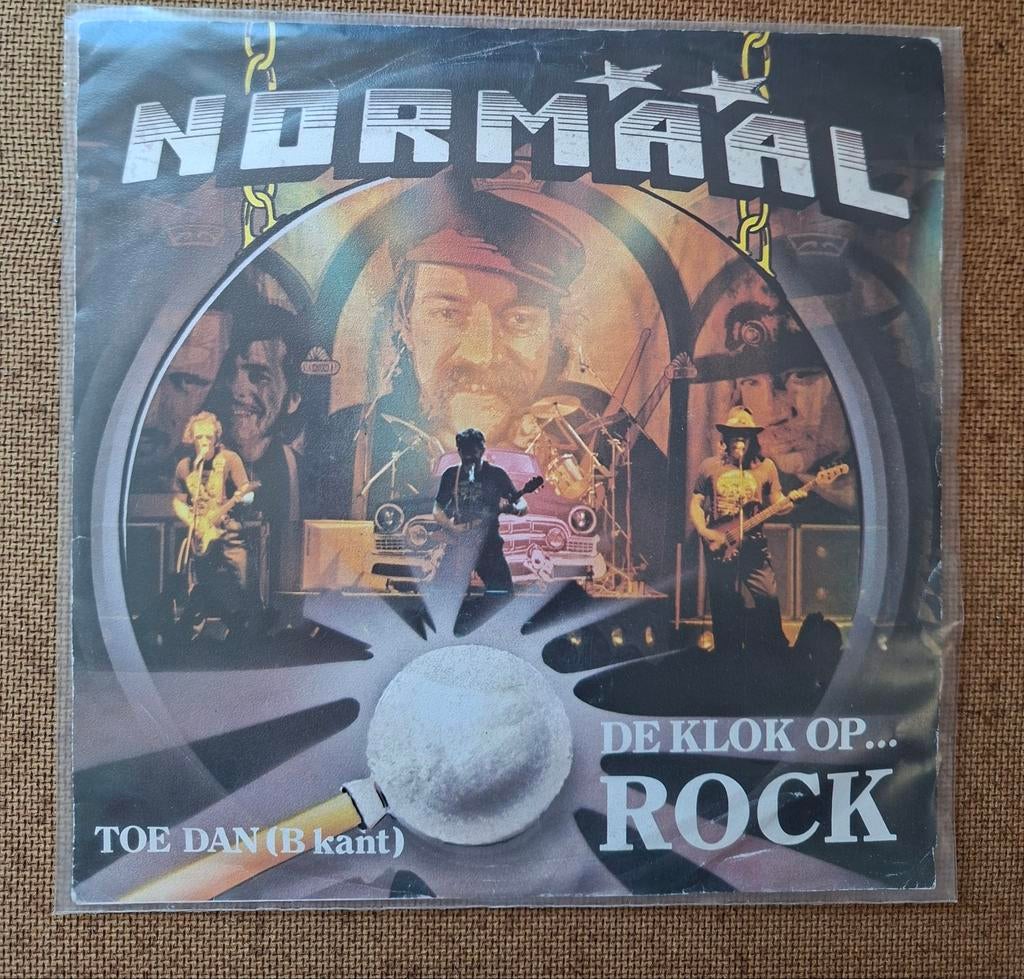 Normaal  - De klok op rock - Single is TOP, Gebruikt, 7 inch, Single, Ophalen of Verzenden