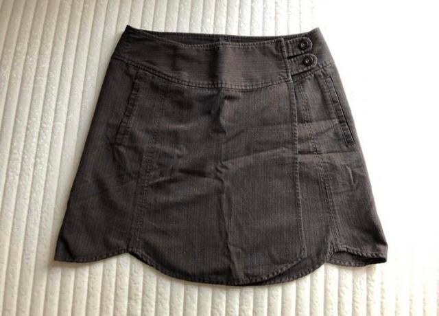 Korte, bruine rok met witte strepen en stippen. InWear, Kleding | Dames, Rokken, Maat 38/40 (M), Bruin, Ophalen of Verzenden, Zo goed als nieuw