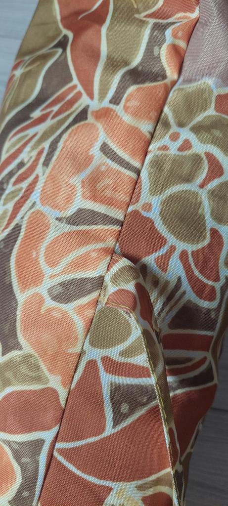 Nieuwe Retro Strandparasol met Franje in Hoes, Ophalen, Nieuw, 1 tot 2 meter, Strandparasol