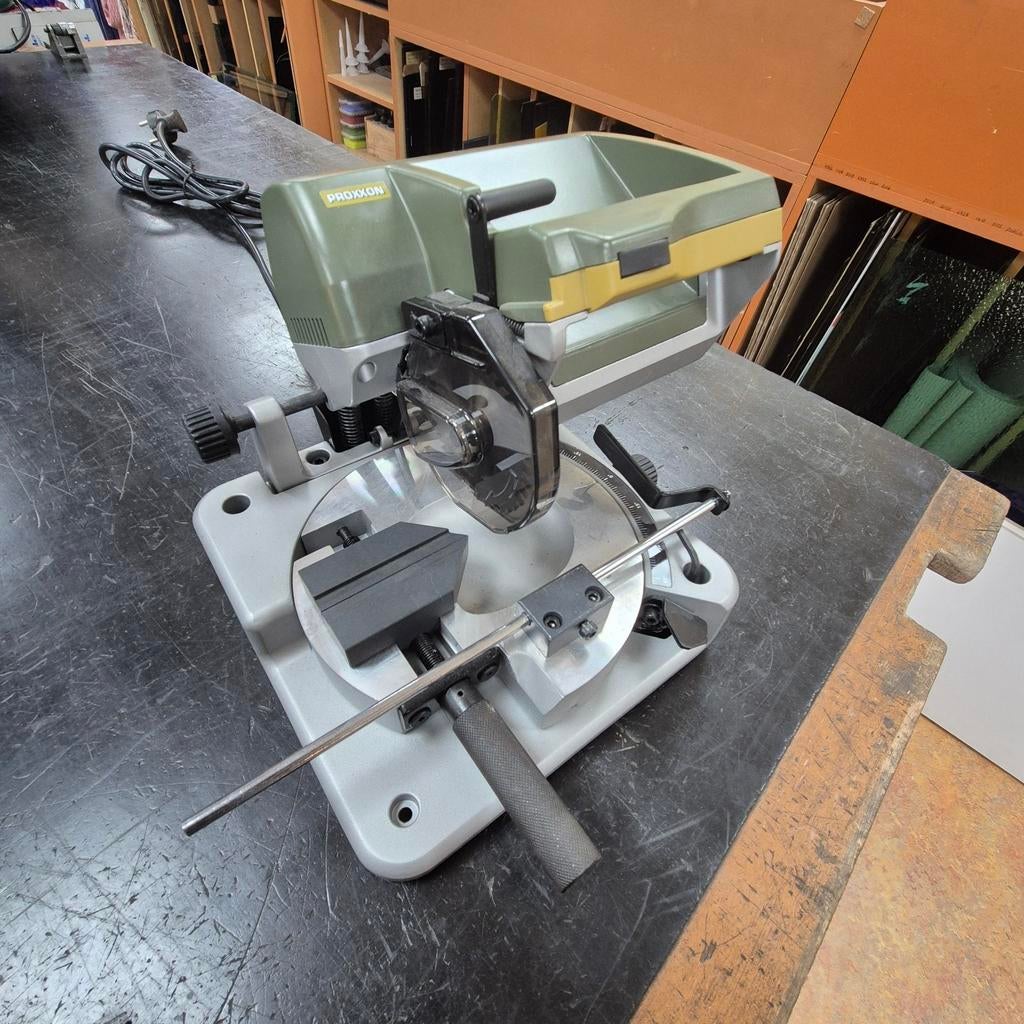 Proxxon afkortzaag KGS 80, Ophalen, 70 mm of meer, Nieuw, Afkortzaag