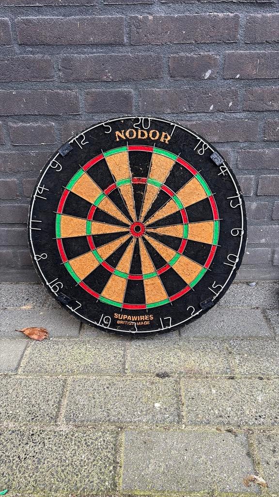 Dartbord nodor, Ophalen of Verzenden, Gebruikt, Dartbord
