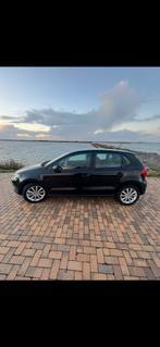 Volkswagen Polo 1.2 TSI 66KW 2014 Zwart, Auto's, Volkswagen, Voorwielaandrijving, 40 €/maand, 4 cilinders, Zwart