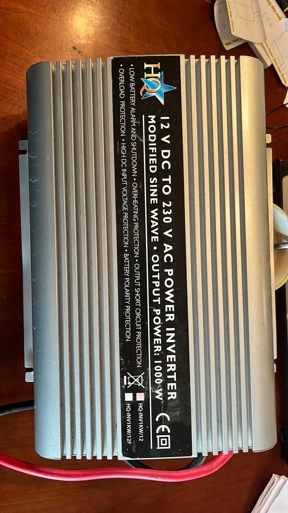 Omvormer van 12 v naar 230 v  1000 w. HQ, Caravans en Kamperen, Camper-accessoires, Ophalen of Verzenden, Gebruikt