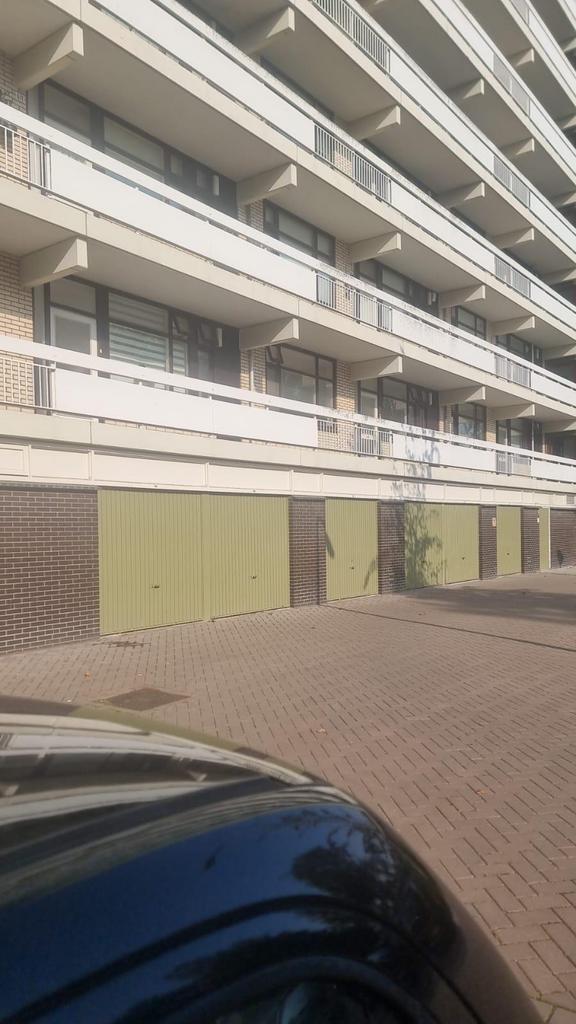 Verwarmde garagebox te huur, Noord-Brabant