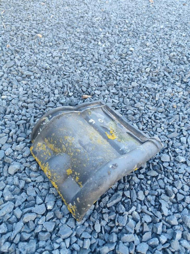 Gebruikte hoekpannen kruispan blauw gesmoord, Doe-het-zelf en Verbouw, Dakpannen en Dakbedekking, Gebruikt, Dakpannen, Steen of Klei