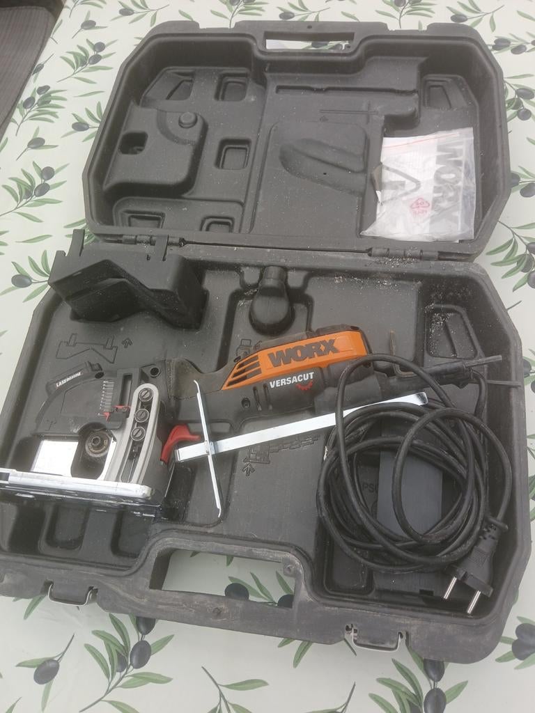 Inval zaag Worx, Ophalen