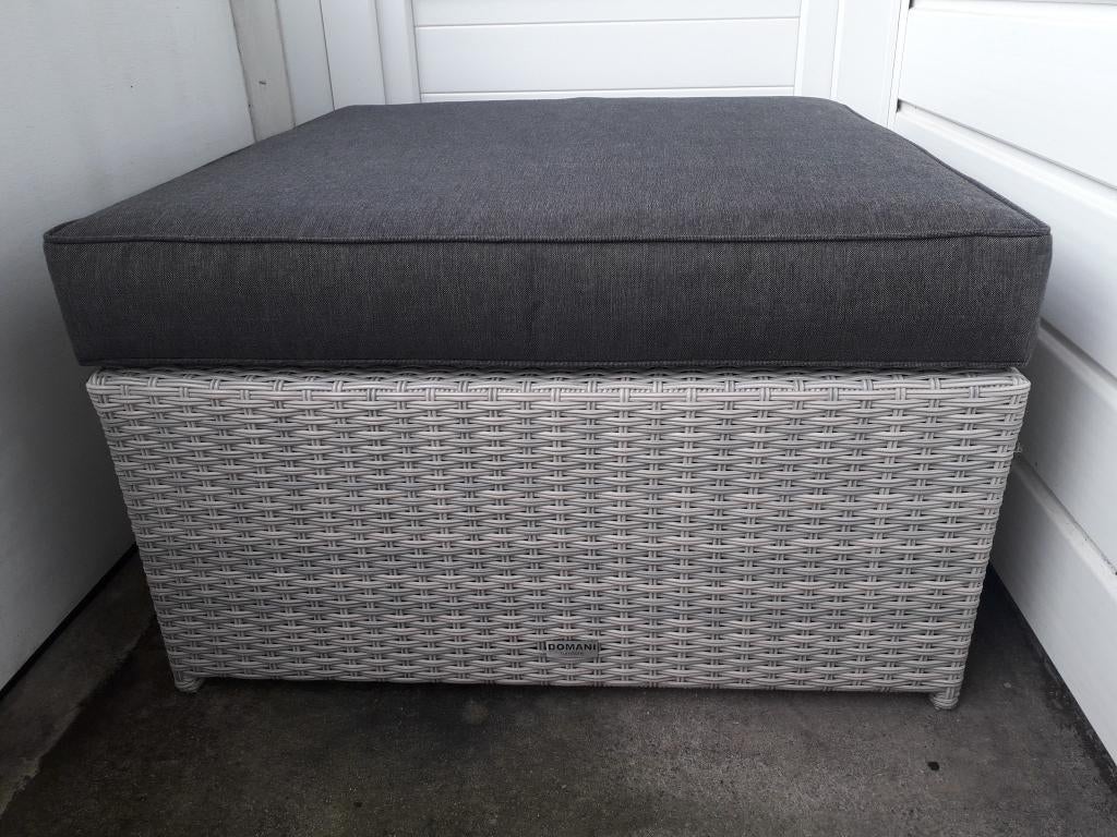 hocker tuintafel poef domani, Ophalen, Zo goed als nieuw