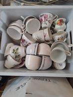 High tea kop en schotels volle bak., Ophalen