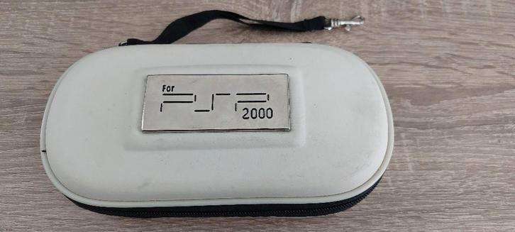 PSP Playstation Portable Slim / Lite + 24 digitale spellen, Spelcomputers en Games, Spelcomputers | Sony PSP, Zo goed als nieuw