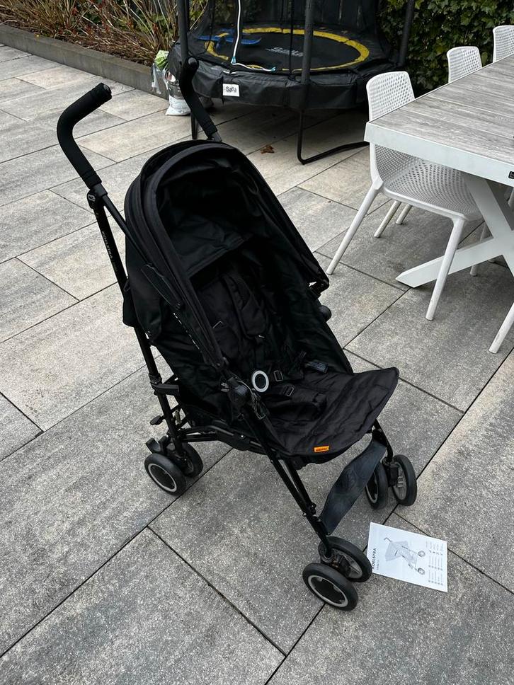 Koelstra Simba T4 Buggy - Zwart, Kinderen en Baby's, Buggy's, Zo goed als nieuw, Koelstra, Verstelbare rugleuning, Ophalen