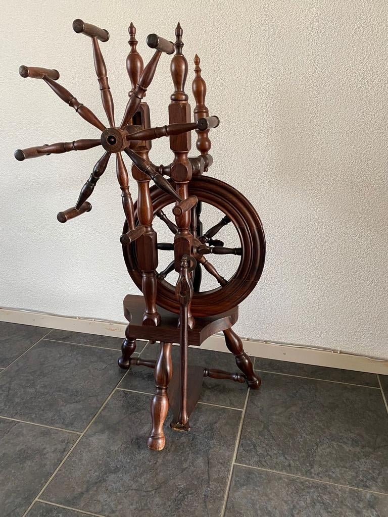 Spinnewiel, Ophalen, Spinnewiel