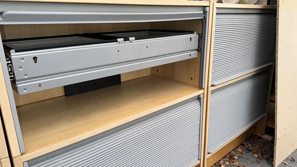 Hangmappenkast met roldeuren, Huis en Inrichting, Kasten | Roldeurkasten en Archiefkasten, Ophalen, 50 tot 100 cm, Zo goed als nieuw