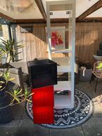 Witte vakkenkast met rode en zwarte opbergboxen, Huis en Inrichting, Minder dan 50 cm, Gebruikt, Ophalen of Verzenden, 150 tot 200 cm