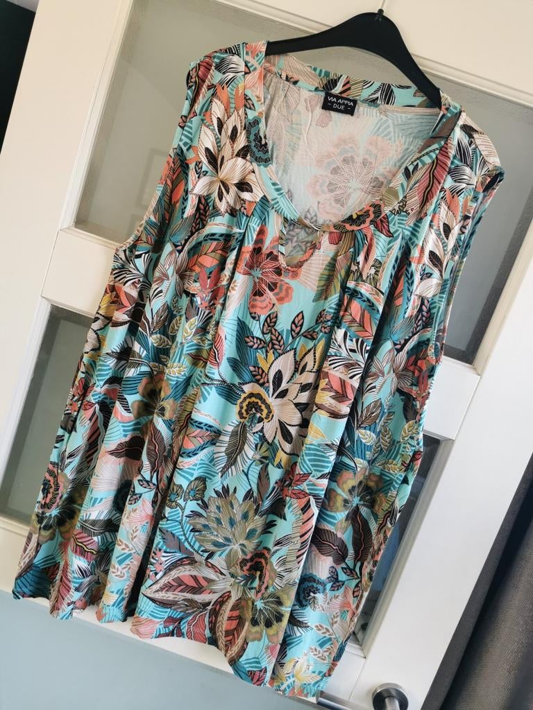Zomertop/tuniek mt54 Via Appia Due, Ophalen of Verzenden, Zo goed als nieuw, Groen, Blouse of Tuniek