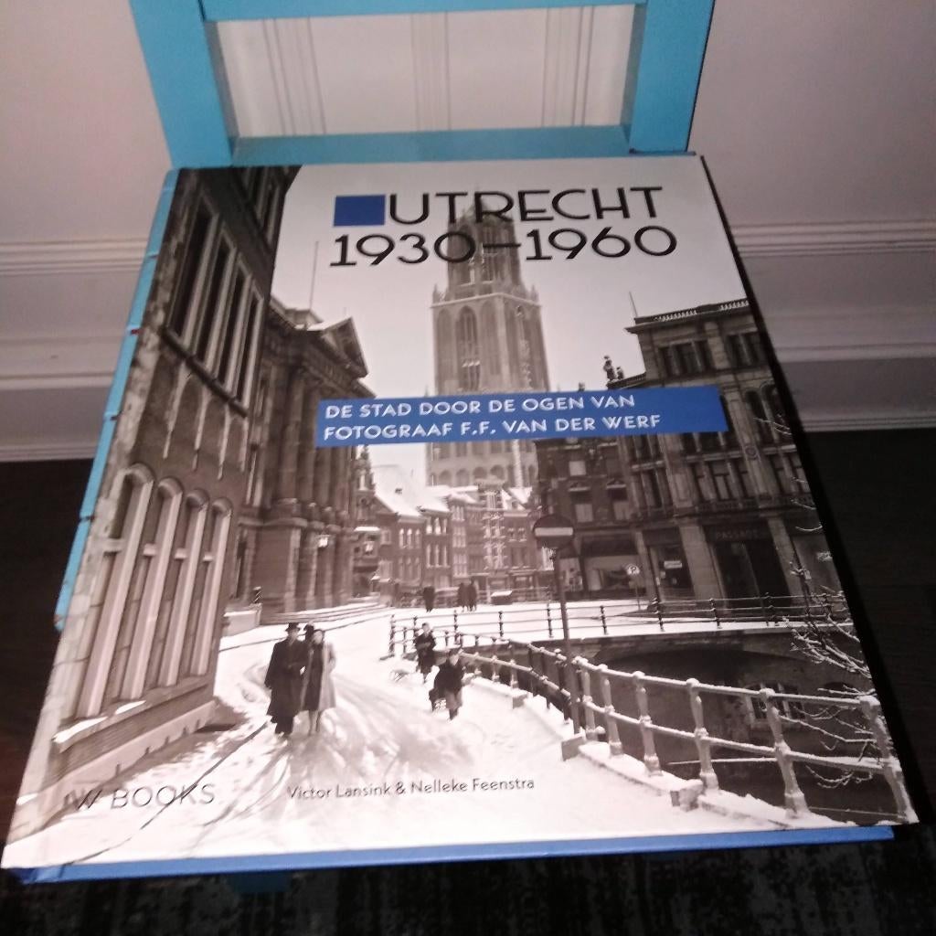 Utrecht 1930-1960 stad door fotograaf F.F. van der Werf, Ophalen of Verzenden, Gelezen