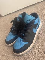 Blauwe Nike schoenen dames, Ophalen of Verzenden, Gedragen, Blauw, Sneakers of Gympen