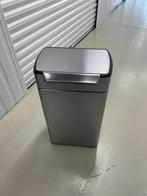 Simplehuman prullenbak RVS 30 liter, Huis en Inrichting, Woonaccessoires | Prullenbakken, Ophalen, Zo goed als nieuw, Rvs, 50 tot 75 cm