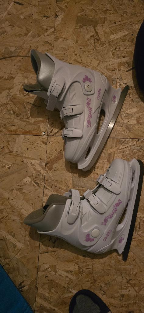 Schaatsen maat 37, Sport en Fitness, Schaatsen, Ophalen of Verzenden, IJshockeyschaatsen, Overige merken