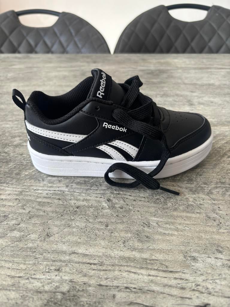 Nieuwe Reebok schoenen maat 28, Ophalen of Verzenden, Zo goed als nieuw, Schoenen
