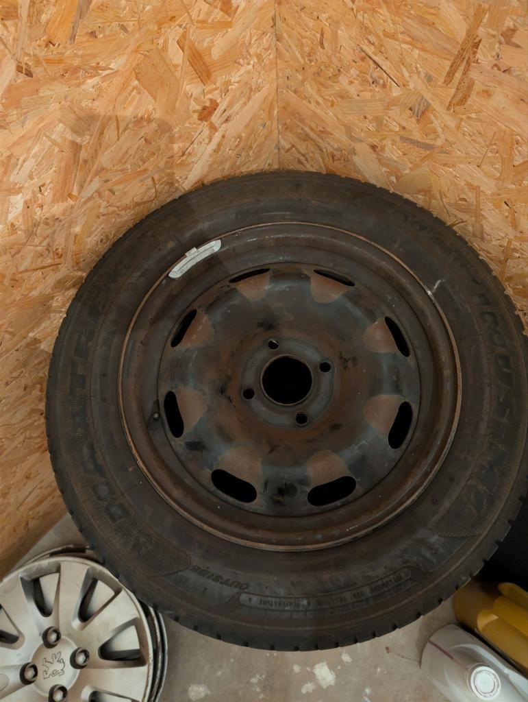 Set van 4 Peugeot velgen + banden (4x108) – 185/65 R15, Ophalen