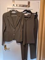 Helena Hart 3-delige set army green maat M, Maat 38/40 (M), Kostuum of Pak, Zo goed als nieuw, Groen