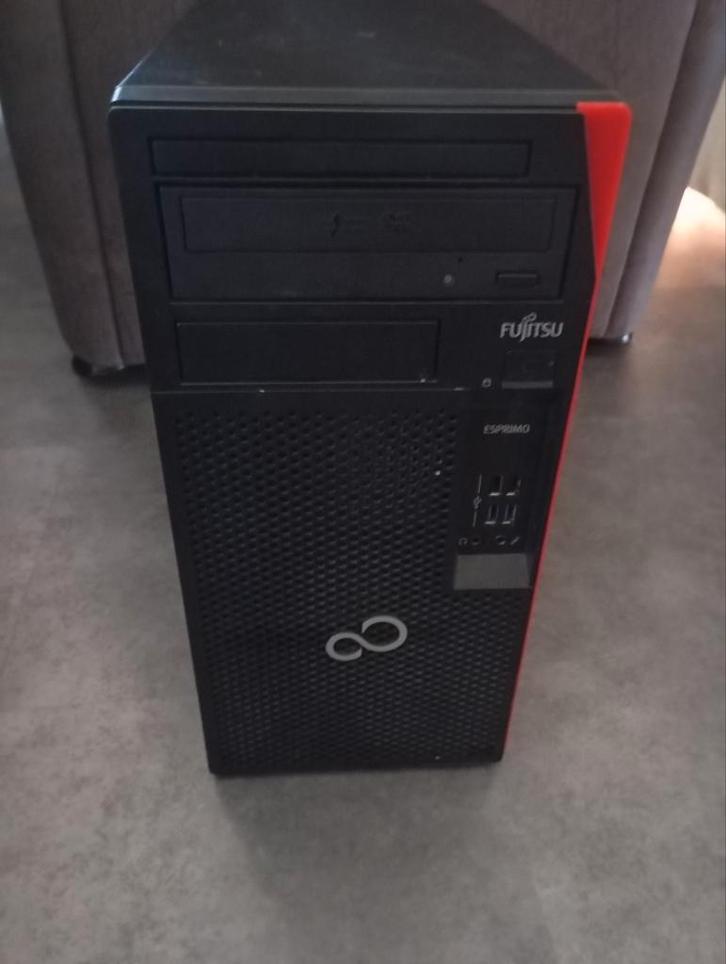 Fujitsu Esprimo Werk/Game PC, Computers en Software, Desktop Pc's, Zo goed als nieuw, 3 tot 4 Ghz, HDD, 8 GB, Gaming, Ophalen