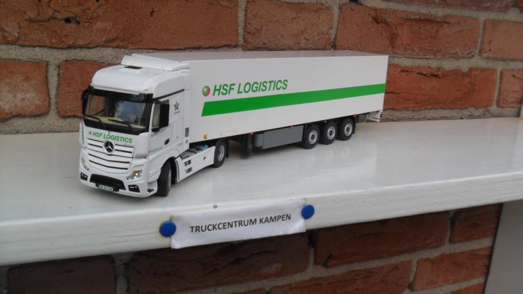 WSI  Mercedes - Benz  Actros  MP4  van  H.S.F., Ophalen of Verzenden, Nieuw, Bus of Vrachtwagen, Wsi