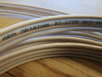 QED mk2 bi-wire luidsprekerkabel, Ophalen of Verzenden, Zo goed als nieuw, 2 tot 5 meter, Luidsprekerkabel