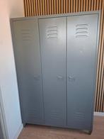 Gratis tv kast en kleding kast, Ophalen