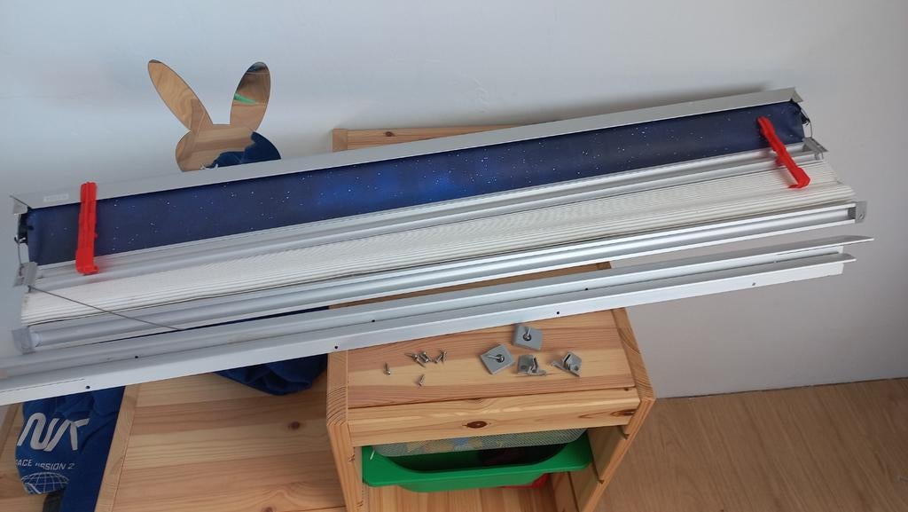 Velux GGL-4 Verduisterend Rolgordijn en Zonwering, Gebruikt, Overige typen, Ophalen of Verzenden, Minder dan 250 cm