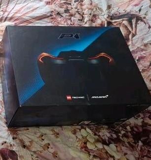 LEGO doos 42143 McLaren P1 42172, Kinderen en Baby's, Speelgoed | Duplo en Lego, Ophalen of Verzenden, Nieuw, Complete set, Lego