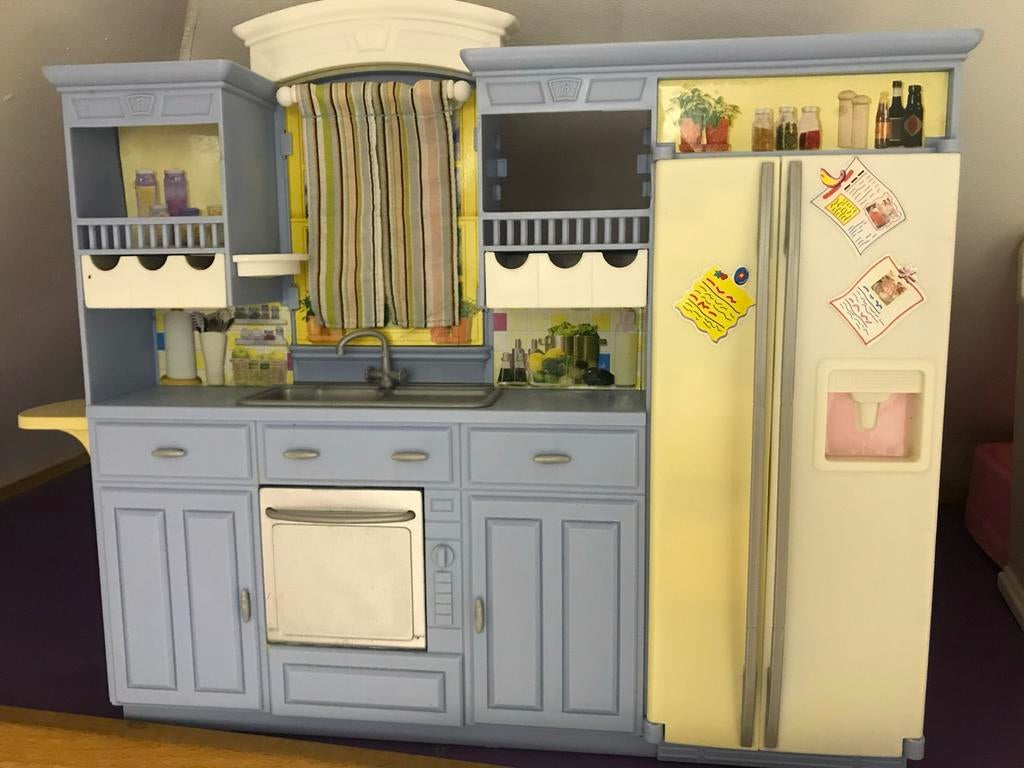 Barbie poppenhuis met uitgebreide inboedel, Ophalen, Gebruikt, Poppenhuis