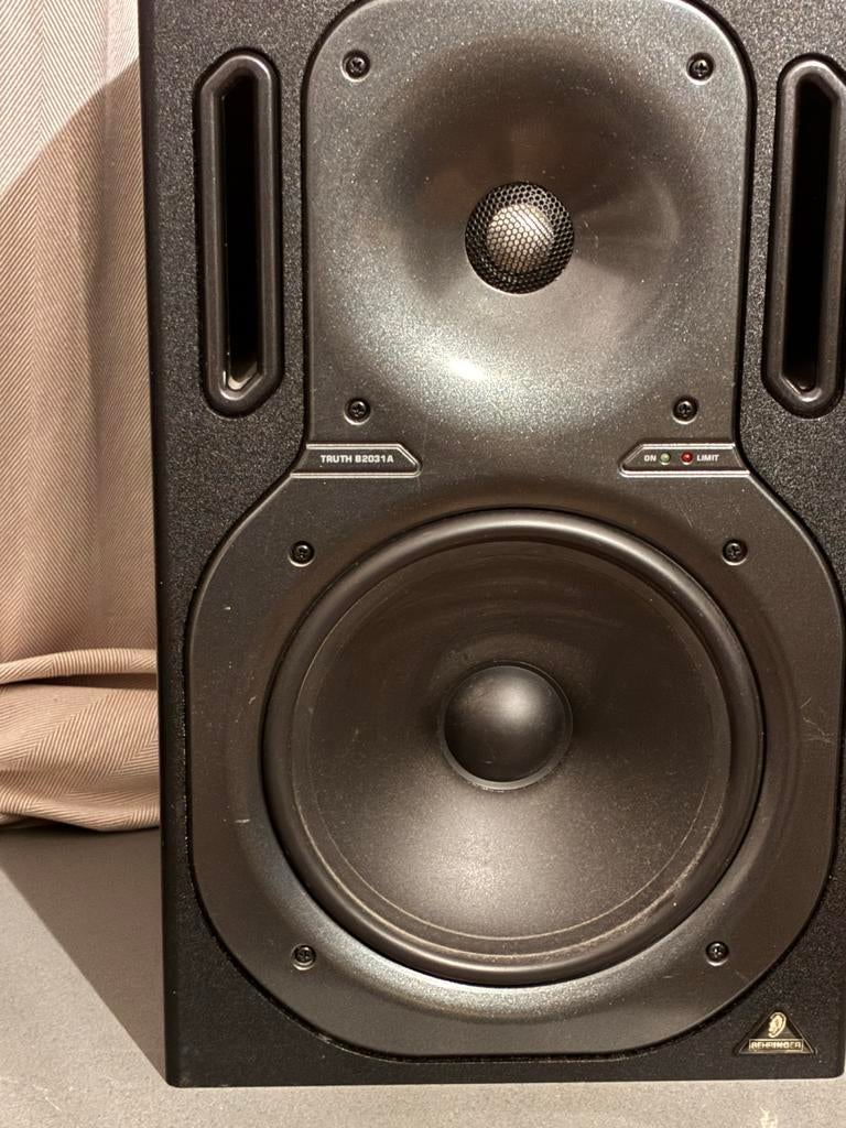 BEHRINGER TRUTH B2031A Actieve 2-weg monitoren (paar), Audio, Tv en Foto, Luidsprekers, Gebruikt, 120 watt of meer, Front, Rear of Stereo speakers
