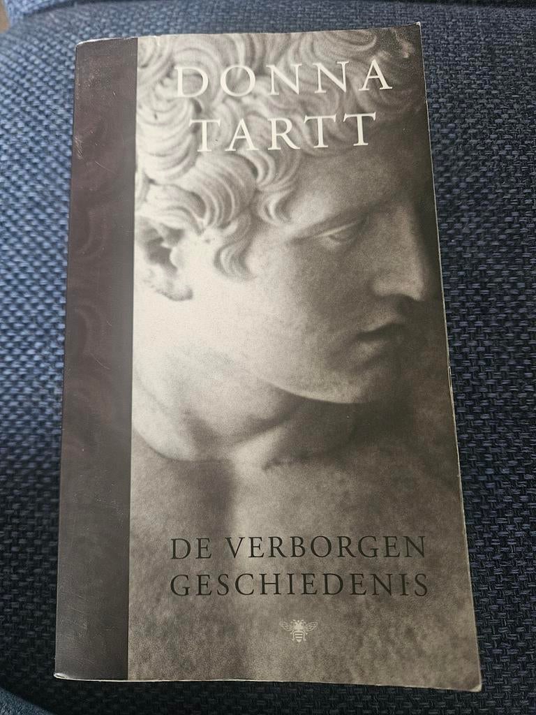 De Verborgen Geschiedenis - Donna Tartt (607 pagina's), Ophalen, Gelezen, Donna Tartt