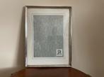 Vintage fotolijstje 18x24 cm met bol glas, Ophalen of Verzenden, Gebruikt, Metaal of Aluminium, Minder dan 50 cm