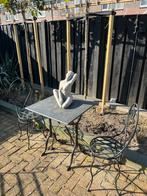 Twee gietijzeren stoeltjes in goede staat, Tuin en Terras, Ophalen, Gebruikt, Metaal